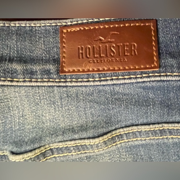 Hollister Jean Shorts - Picture 8 of 11